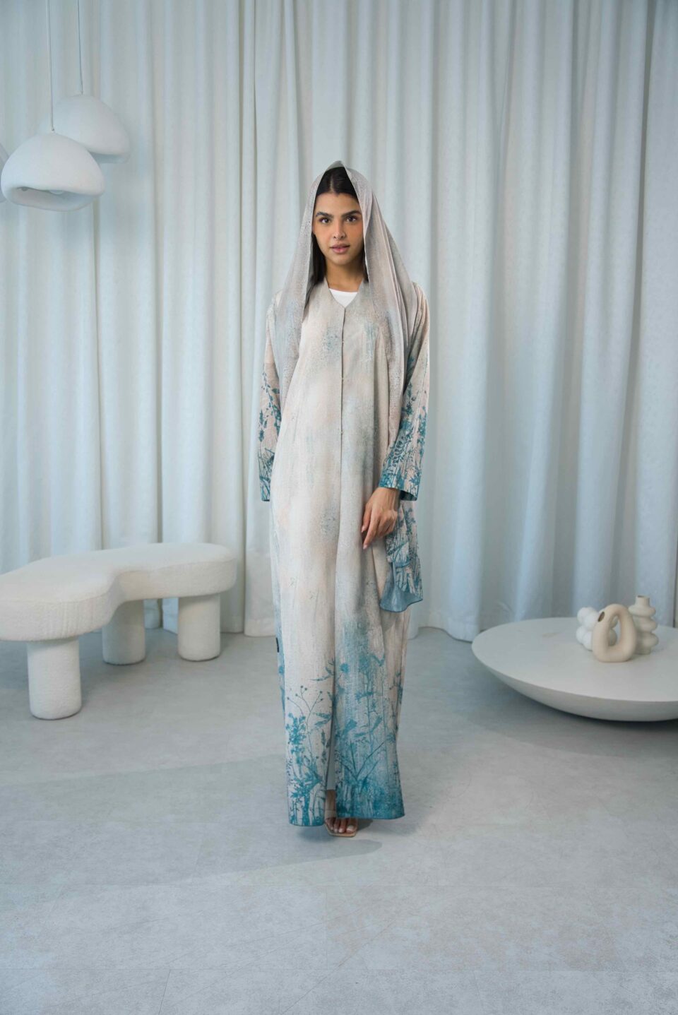 Pine Bloom Print Abaya